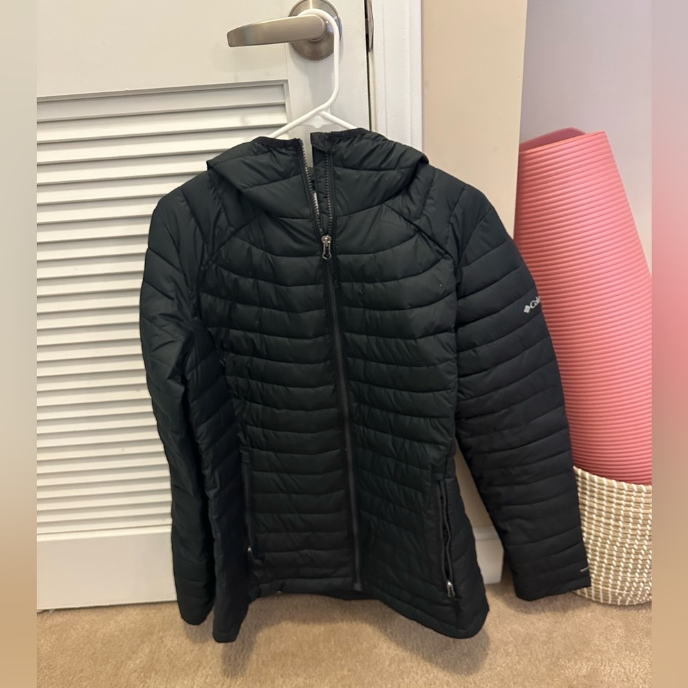 Black Columbia puffer